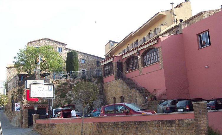 Imagen de los exteriores del Hotel Sant Joan. Foto 11