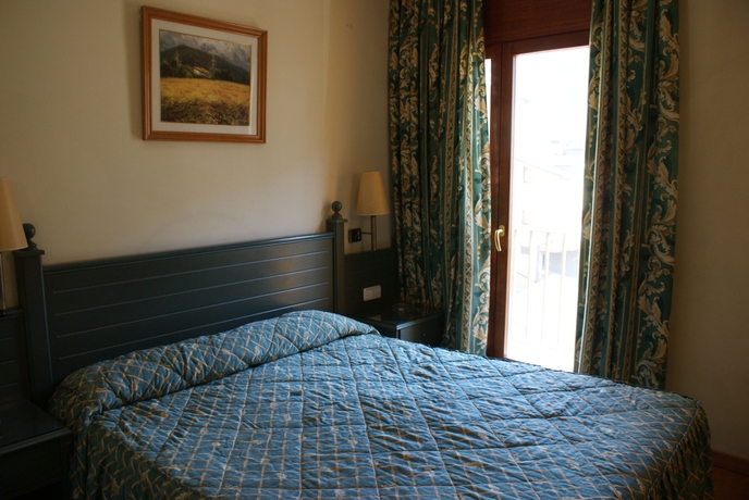 Imagen de la habitación del Hotel Sant Jordi By Alegria. Foto 7