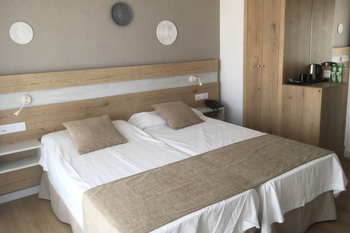 Imagen general del Hotel Sant Jordi, Playa de Palma. Foto 17