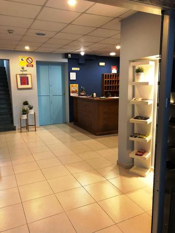 Imagen general del Hotel Sant Jordi, Segur de Calafell. Foto 6