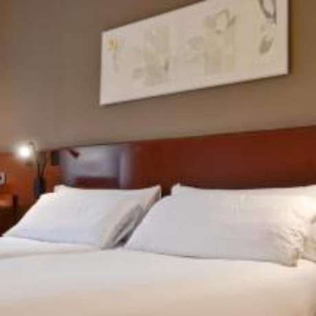 Imagen de la habitación del Hotel Sant Pau, EL GUINARDO. Foto 15