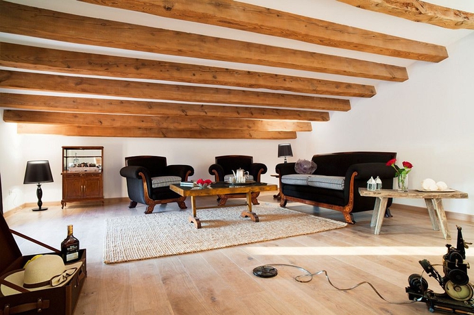 Imagen de los interiores del Hotel Sant Pere Del Bosc. Foto 12