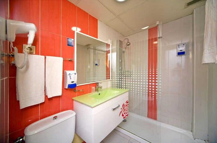 Imagen de la habitación del Hotel Sant Pere Ii. Foto 10