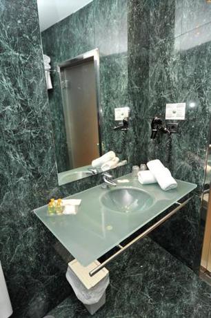 Imagen general del Hotel Sant bonifaci petrer. Foto 14