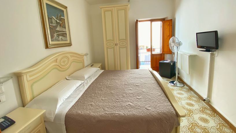 Imagen de la habitación del Hotel Sant\'Ercolano. Foto 18