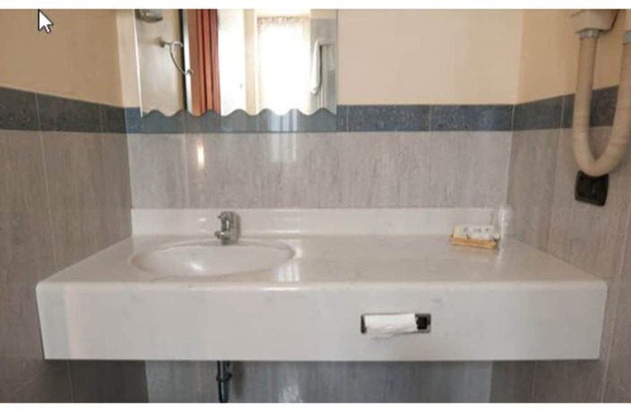 Imagen general del Hotel Sant\'Eustorgio. Foto 3