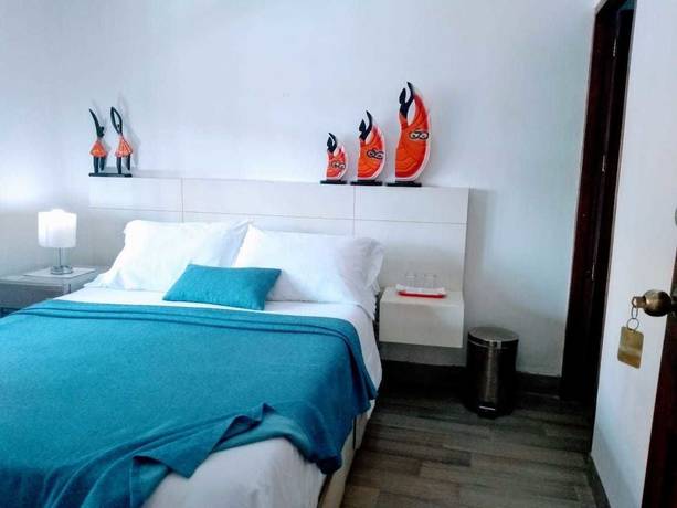 Imagen de la habitación del Hotel Santa Alejandria. Foto 3