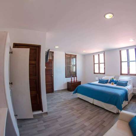 Imagen de la habitación del Hotel Santa Alejandria. Foto 7
