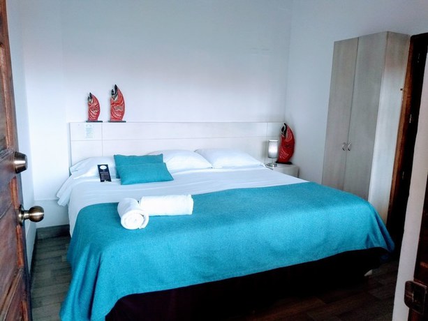 Imagen de la habitación del Hotel Santa Alejandria. Foto 12
