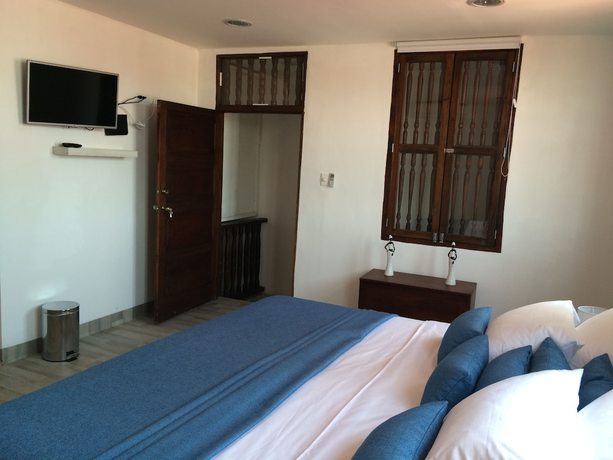 Imagen de la habitación del Hotel Santa Alejandria. Foto 16