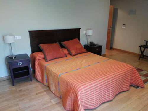 Imagen de la habitación del Hotel Santa Ana, Aretxabaleta. Foto 6