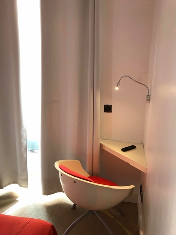 Imagen de la habitación del Hotel Santa Ana Colors. Foto 2