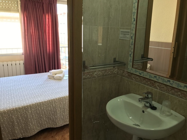 Imagen de la habitación del Hotel Santa Ana, Elda. Foto 10