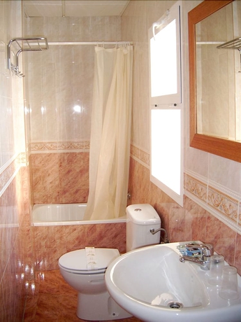 Imagen de la habitación del Hotel Santa Ana, Elda. Foto 14