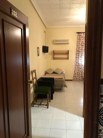 Imagen general del Hotel Santa Ana Hostal. Foto 5