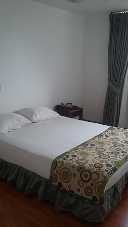 Imagen de la habitación del Hotel Santa Ana Medellin. Foto 12