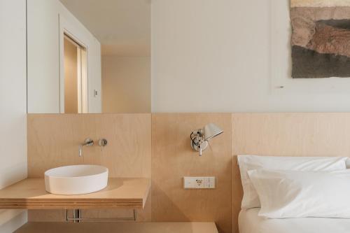 Imagen de la habitación del Hotel Santa Ana Tudela. Foto 18