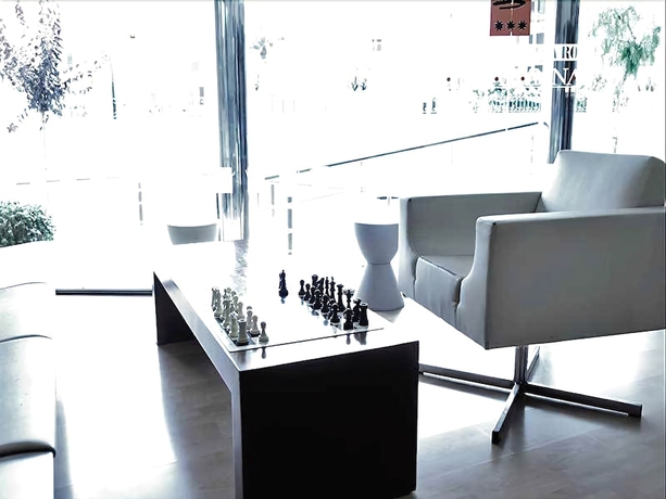 Imagen de los interiores del Hotel Santa Anna. Foto 19