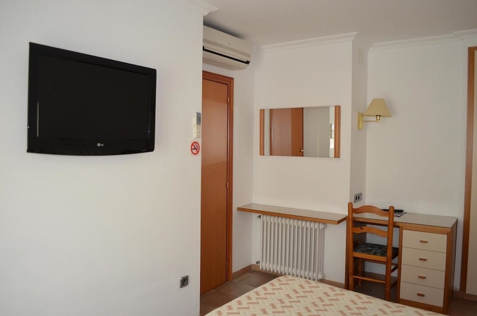 Imagen de la habitación del Hotel Santa Anna. Foto 14