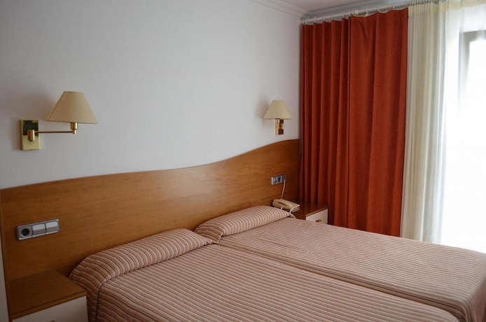 Imagen de la habitación del Hotel Santa Anna. Foto 16