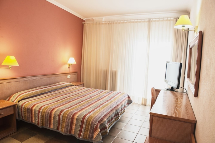 Imagen de la habitación del Hotel Santa Anna. Foto 18