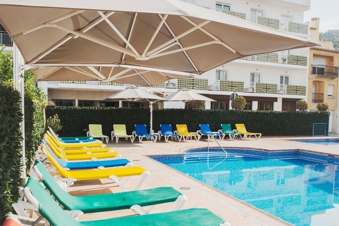 Imagen general del Hotel Santa Anna, L' Estartit. Foto 1