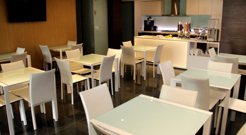 Imagen general del Hotel Santa Barbara Boutique. Foto 10