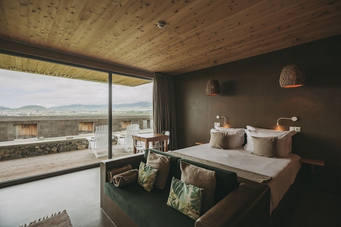 Imagen de la habitación del Hotel Santa Barbara Eco Beach Resort. Foto 6