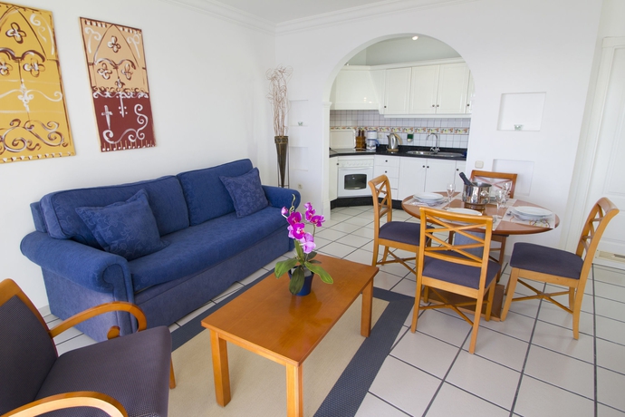 Imagen de los interiores del Hotel Santa Barbara Golf And Ocean Club. Foto 9