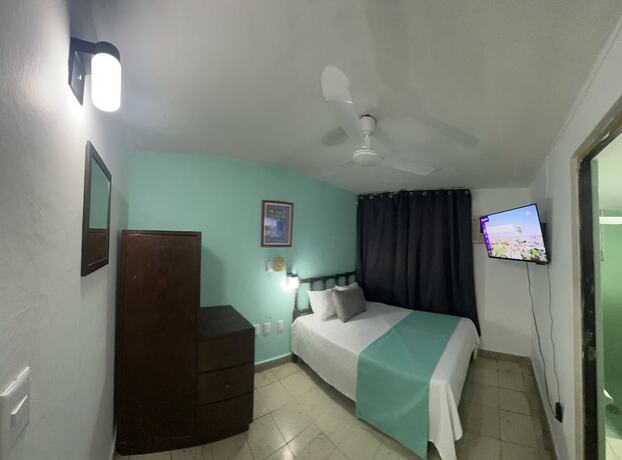 Imagen general del Hotel Santa Barbara, MAZATLAN. Foto 1