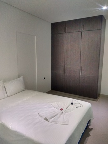 Imagen de la habitación del Hotel Santa Barbara Plus. Foto 5