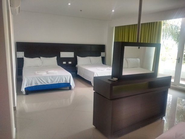 Imagen de la habitación del Hotel Santa Barbara Plus. Foto 6