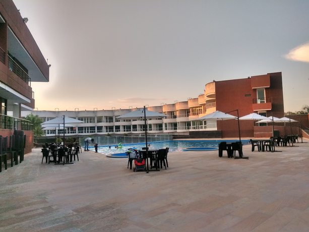 Imagen de los interiores del Hotel Santa Barbara Plus. Foto 12