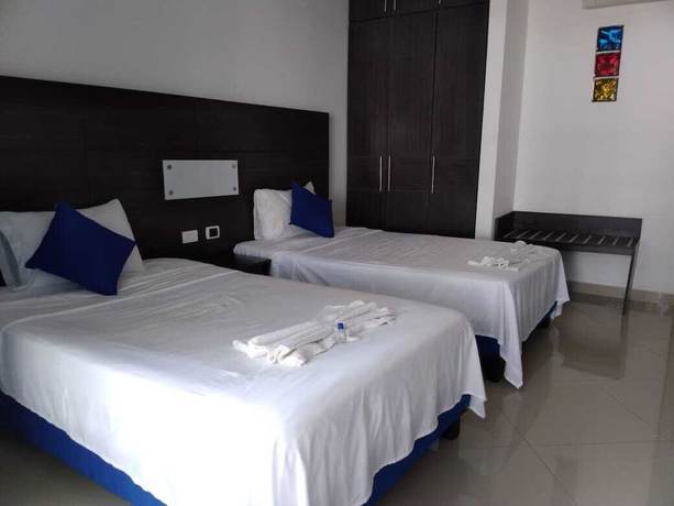 Imagen de la habitación del Hotel Santa Barbara Plus. Foto 11