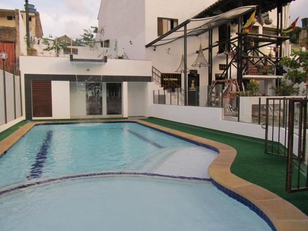 Imagen general del Hotel Santa Barbara, Puente Nacional. Foto 1