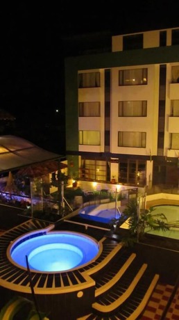 Imagen de la piscina del Hotel Santa Barbara, Puente Nacional. Foto 18