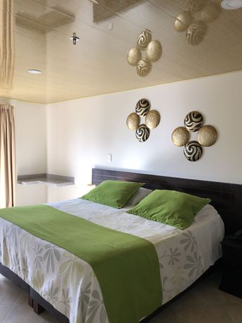 Imagen de la habitación del Hotel Santa Barbara Usaquen Inn. Foto 8
