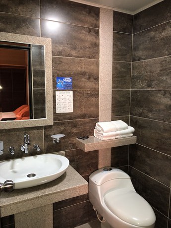 Imagen de la habitación del Hotel Santa Barbara Usaquen Inn. Foto 17