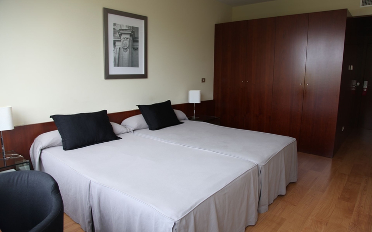 Imagen general del Hotel Santa Beatriz De Silva. Foto 9