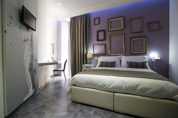 Imagen de la habitación del Hotel Santa Brigida. Foto 11