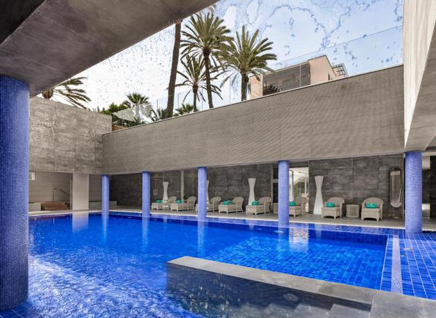 Imagen de la piscina del Hotel Santa Catalina a Royal Hideaway. Foto 15