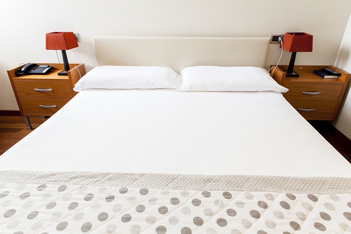 Imagen de la habitación del Hotel Santa Caterina, Bergamo. Foto 6