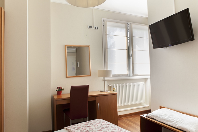 Imagen de la habitación del Hotel Santa Caterina, Bergamo. Foto 9