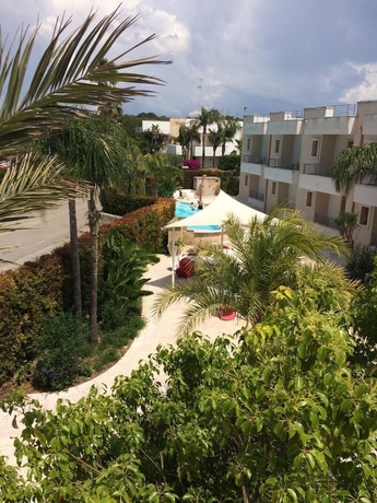 Imagen de la piscina del Hotel Santa Caterina Resort And Spa. Foto 18