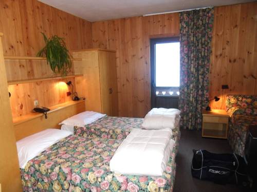 Imagen de la habitación del Hotel Santa Caterina, SANTA CATERINA VALFURVA. Foto 5
