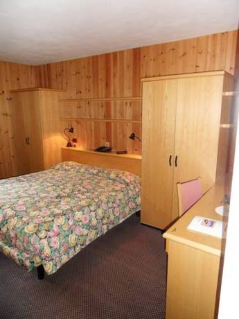 Imagen de la habitación del Hotel Santa Caterina, SANTA CATERINA VALFURVA. Foto 16