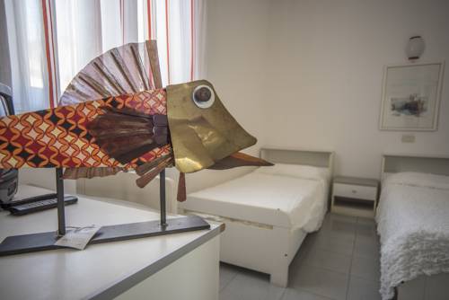 Imagen de la habitación del Hotel Santa Caterina, San Vincenzo. Foto 3