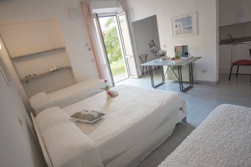 Imagen de la habitación del Hotel Santa Caterina, San Vincenzo. Foto 5