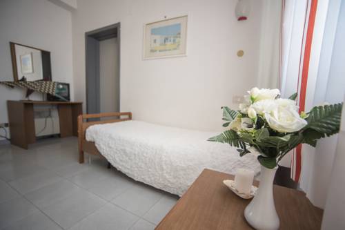 Imagen de la habitación del Hotel Santa Caterina, San Vincenzo. Foto 6