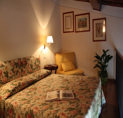 Imagen de la habitación del Hotel Santa Caterina, Siena. Foto 9